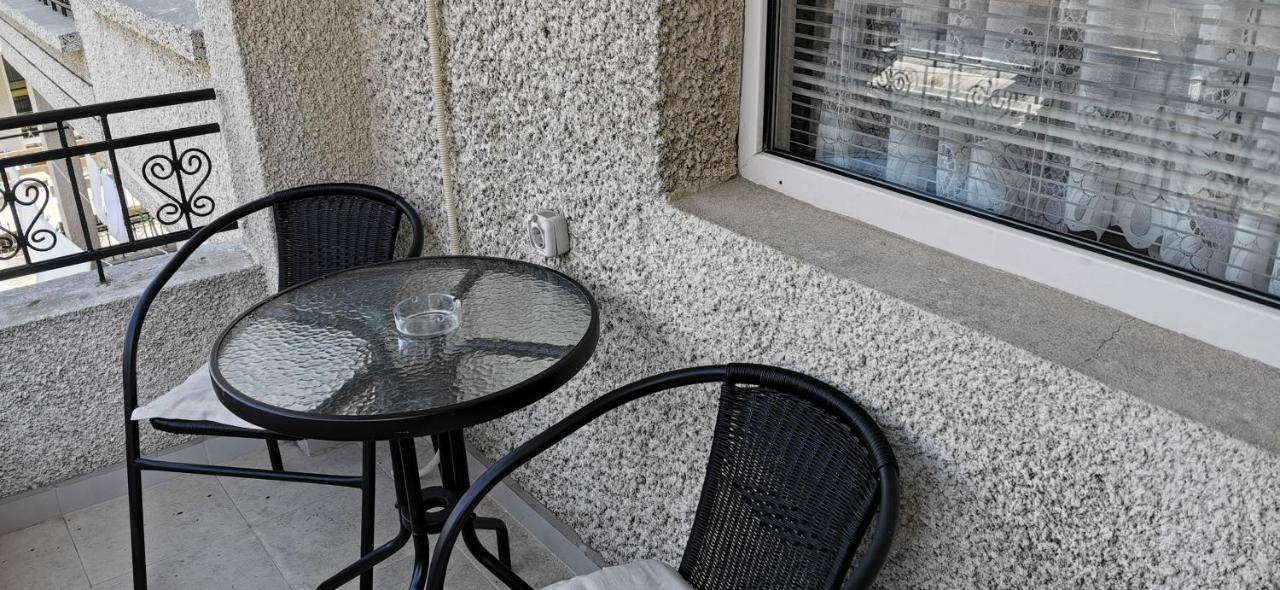 Къща За Гости The Sunny Corner โซโซโปล ภายนอก รูปภาพ